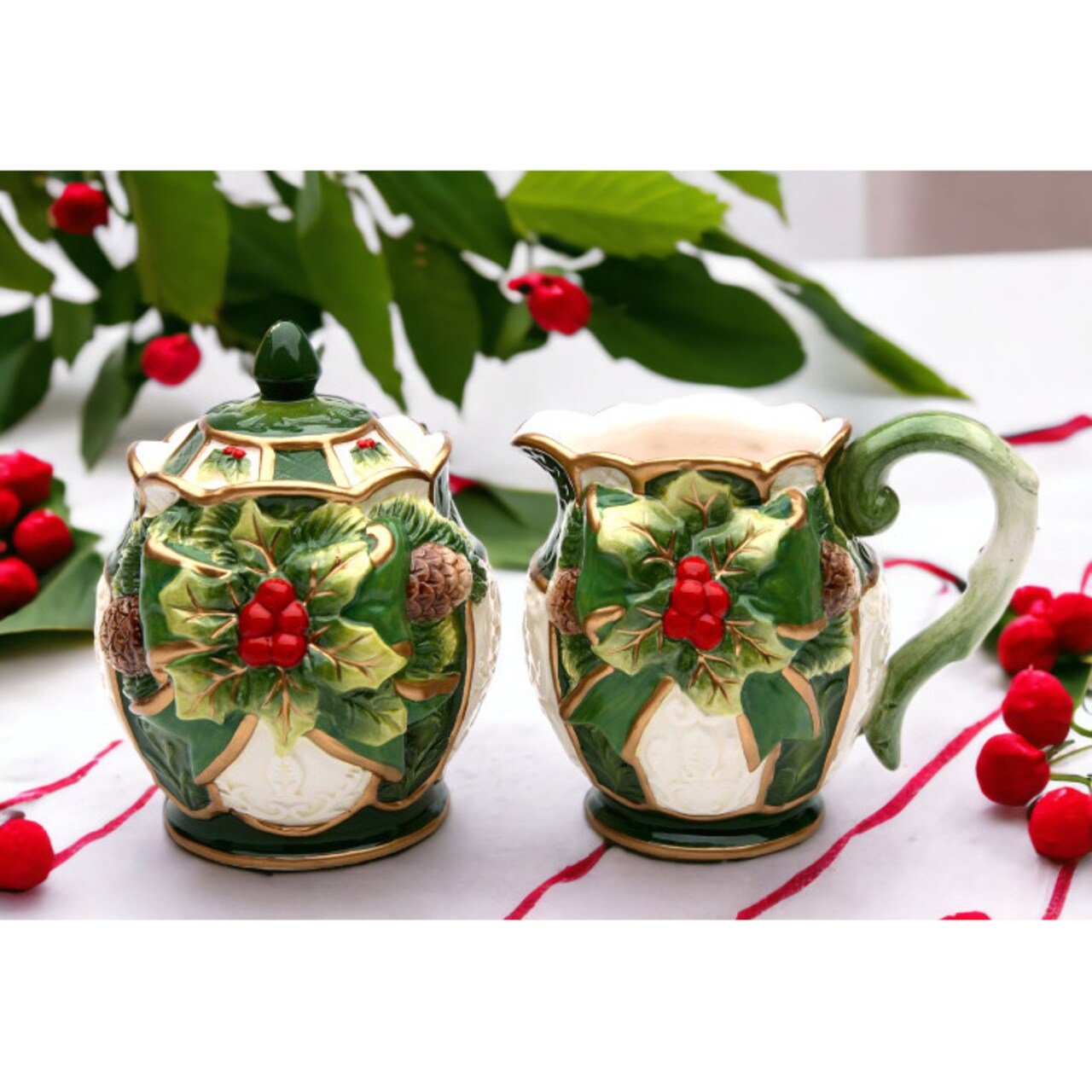 Holly Sugar and Creamer Home Decoration Gift Interior Decor Ornament Figurines